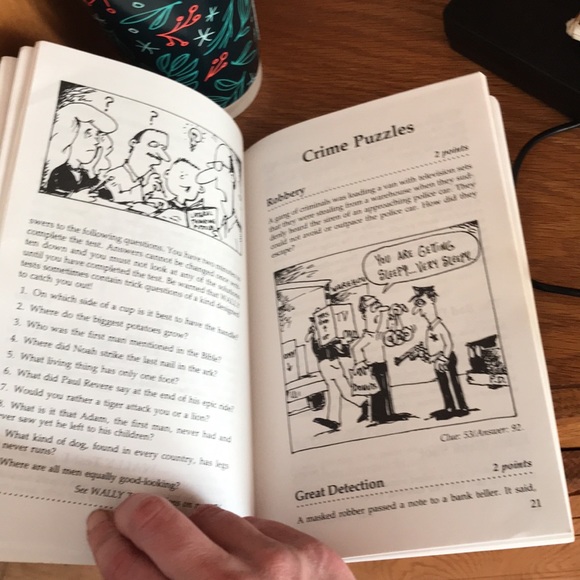 Lateral thinking puzzle books - Picture 16 of 16